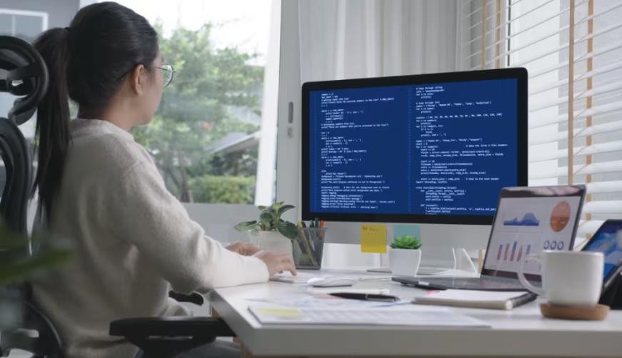 融水企业数字化解决方案：机器学习赋能商业模式升级的核心路径